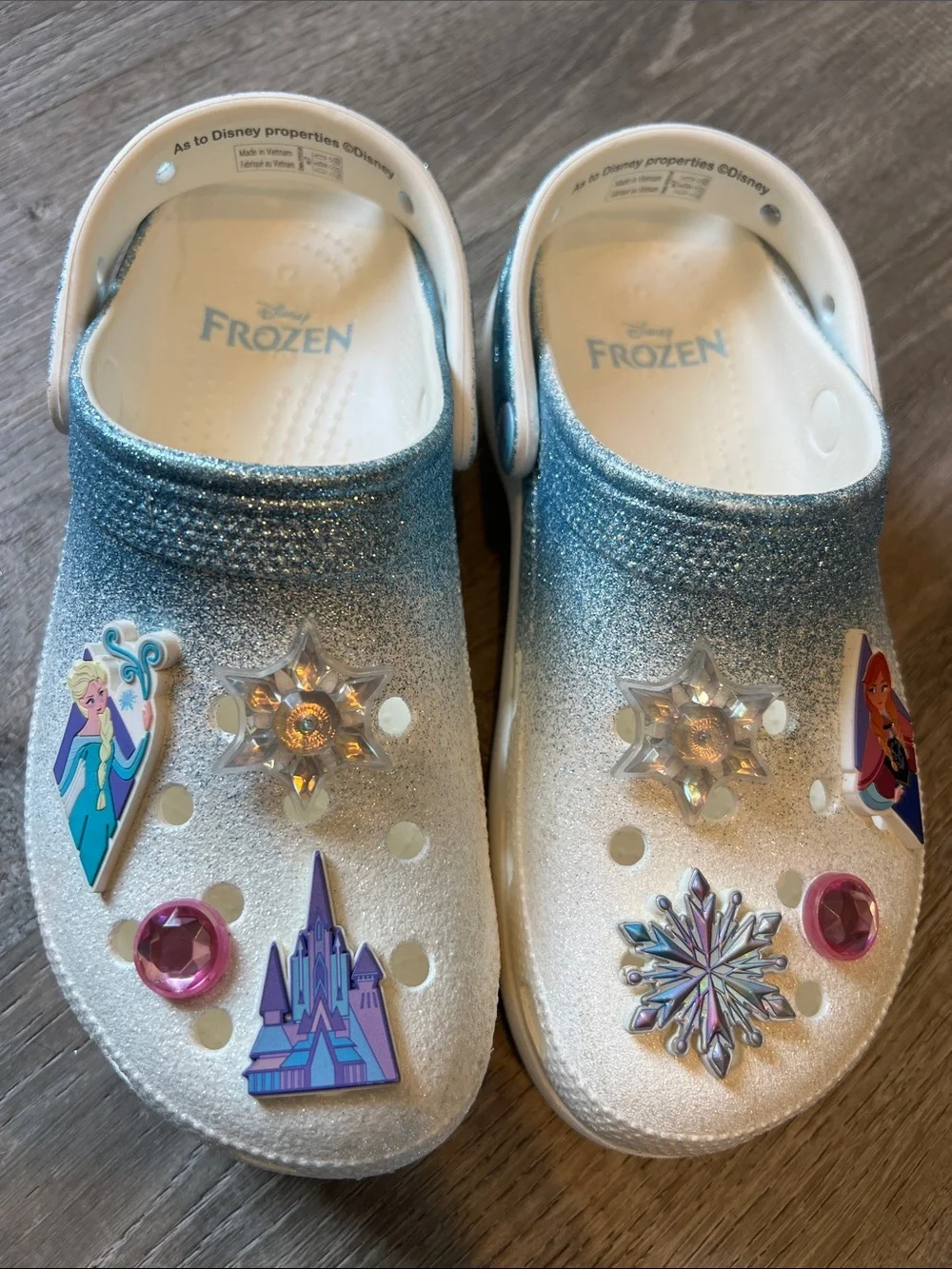 Disney Frozen Crocs Platform Glitter Ombré Clogs Women's Size 7 White & Blue